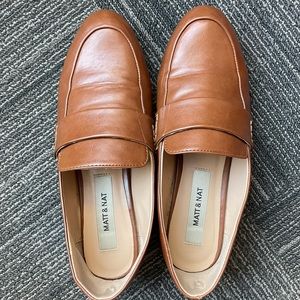 Women’s Matt and Nat loafers SZ 7 DISCOUNTED SHIPPING